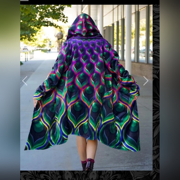 Electro Threads Dream Cloak (w backpack) Size, Small, "Flow" - Picture 8 of 11